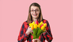 Сlipart woman bouquet girlfriend studio 8   BillionPhotos