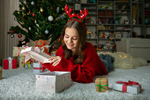 Сlipart kid christmas gift bedroom parent photo  BillionPhotos