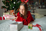 Сlipart kid christmas gift bedroom parent photo  BillionPhotos