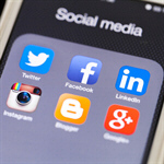 Сlipart illustrative editorial advertise app blogger book photo  BillionPhotos