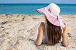 Сlipart beach holiday relax woman chair   BillionPhotos