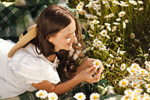 Сlipart chamomile children allergy spring breath photo  BillionPhotos