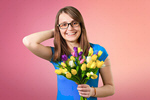 Сlipart lady young bouquet background flowers   BillionPhotos