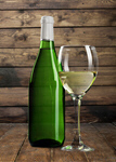 Сlipart Wine Bottle White Wine Wine Bottle Glass   BillionPhotos